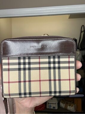 Authentic Burberry Nova Check wallet Canvas and Brown Leather Zip Wallet